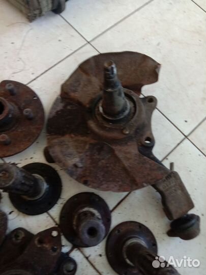 Запчасти на volkswagen transporter t3