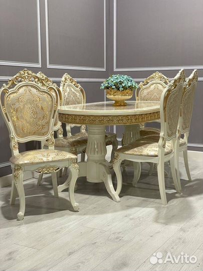 Обеденную группа стол стулья