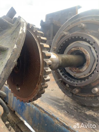 Полуось на урал 4320,5557,375