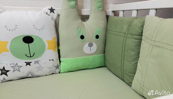 Бортики зверюшки в детскую кроватку