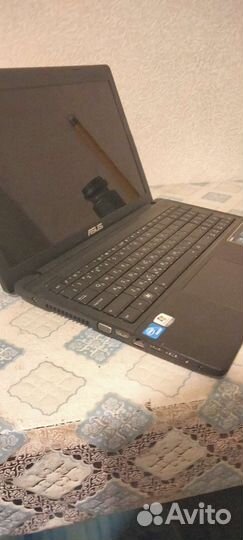 Ноутбук asus