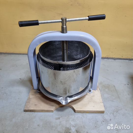 Пресс винтовой ручной