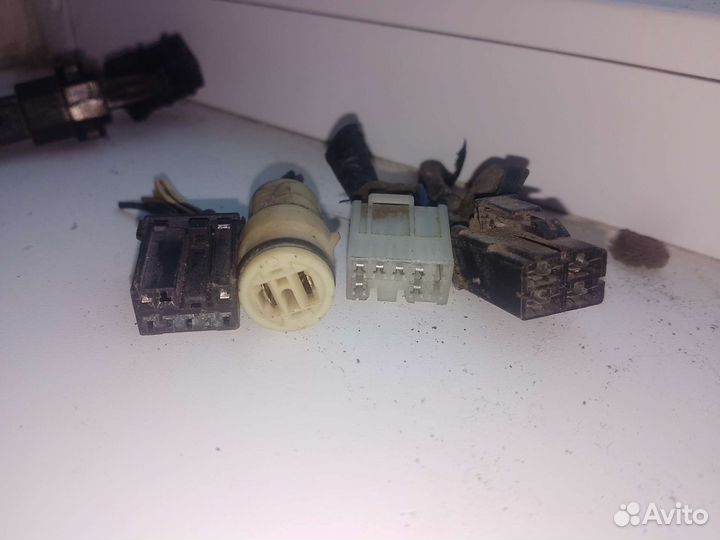 Разъёмы, фишки, соеденительные колодки Nexia