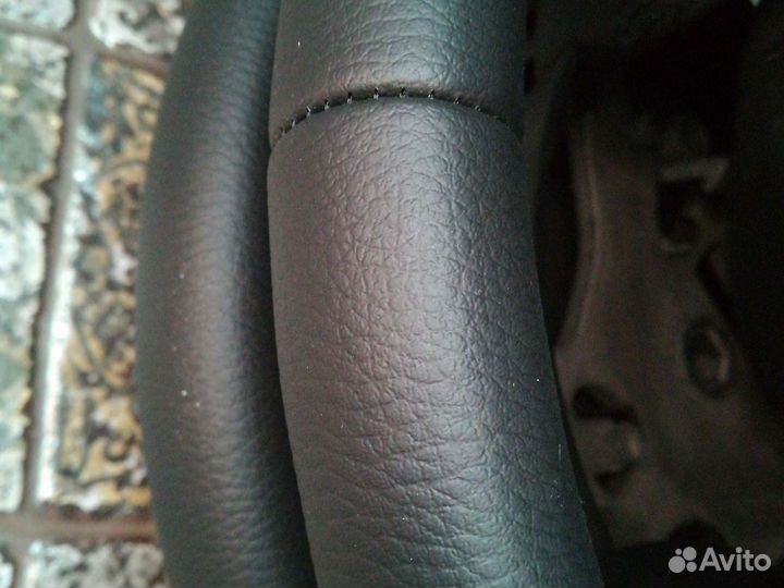 Руль на Nissan X-trail, 2010 г.в