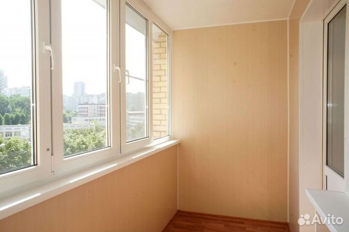 Остекление и отделка балконов