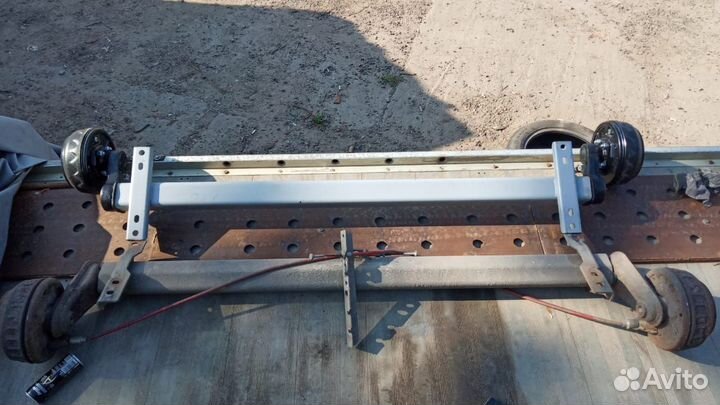 Ось балка для легкового прицепа