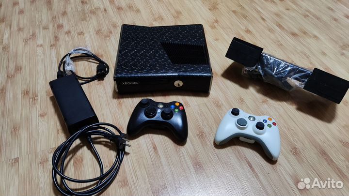 Xbox 360 Slim 250 Freeboot