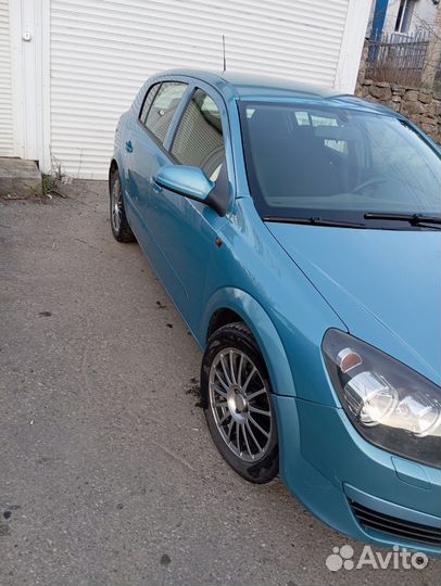 Opel Astra 1.6 МТ, 2005, 300 000 км