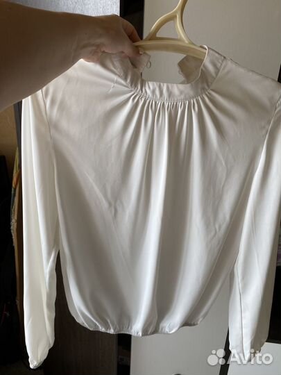 Блузка женская белая 42 44