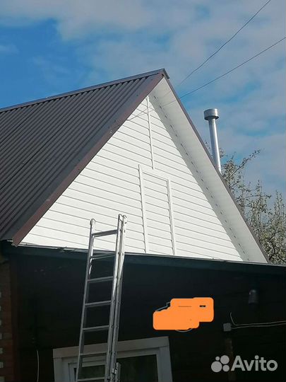 Бригада строителей