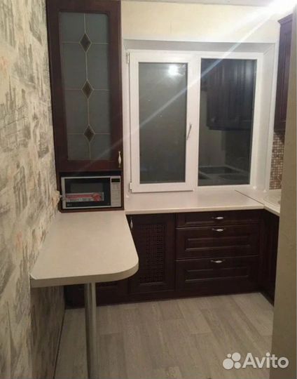 Барная стойка/столешница с ножкой