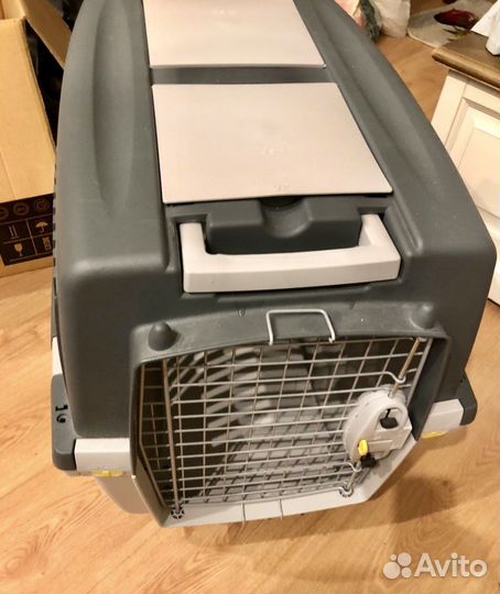 Переноска для животных, Италия