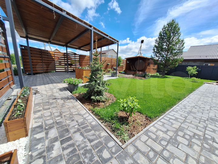 Коттедж 102 м² на участке 6 сот.