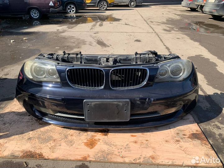 Передняя часть BMW 1-series E87 рест ксенон