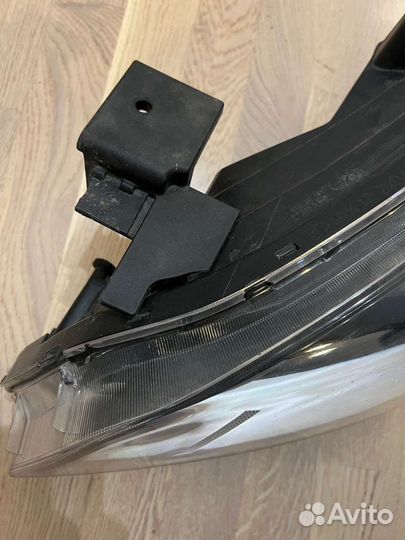 Продам фару на Kia Rio 4