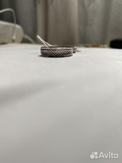 Серебряное кольцо 925 пробы