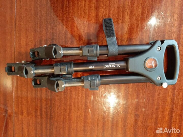 Трипод для штатива на колесах