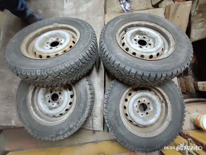 Зимняя резина на дисках р13