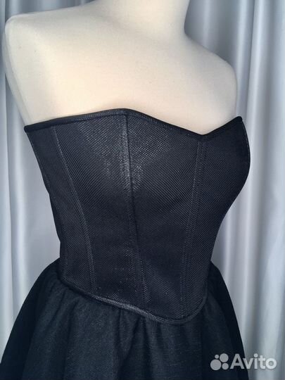 Корсаж до талии