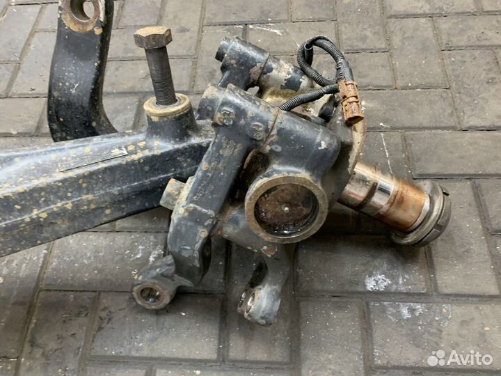 Кулак поворотный левый Man TGA, Man TGS, Man TGX