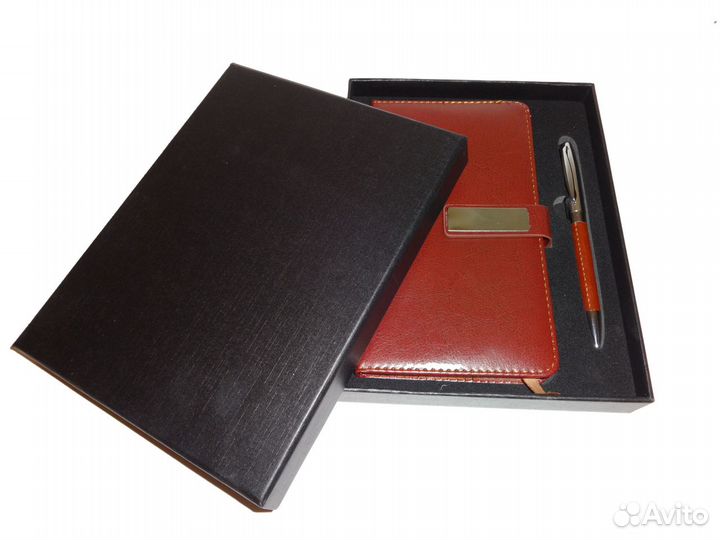 Блокноты ежедневники подарок