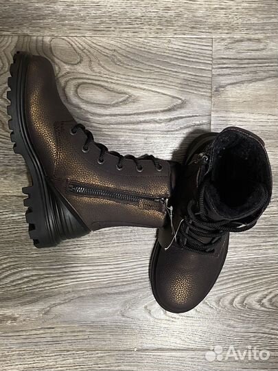 Ботинки ecco новые