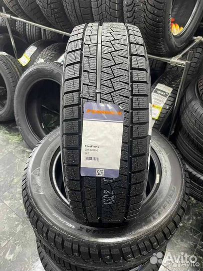 Pirelli Formula Ice FR 205/60 R16