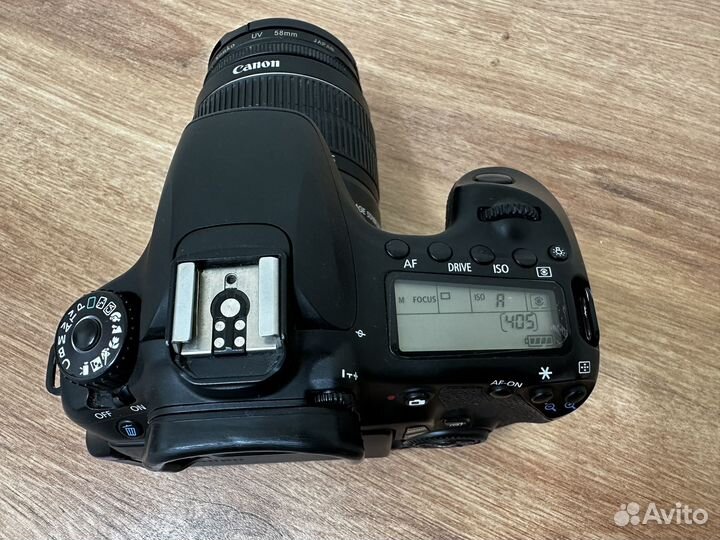 Зеркальный фотоаппарат canon eos 60D