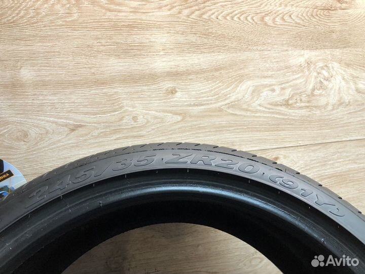 Pirelli P Zero 245/35 R20 91Y