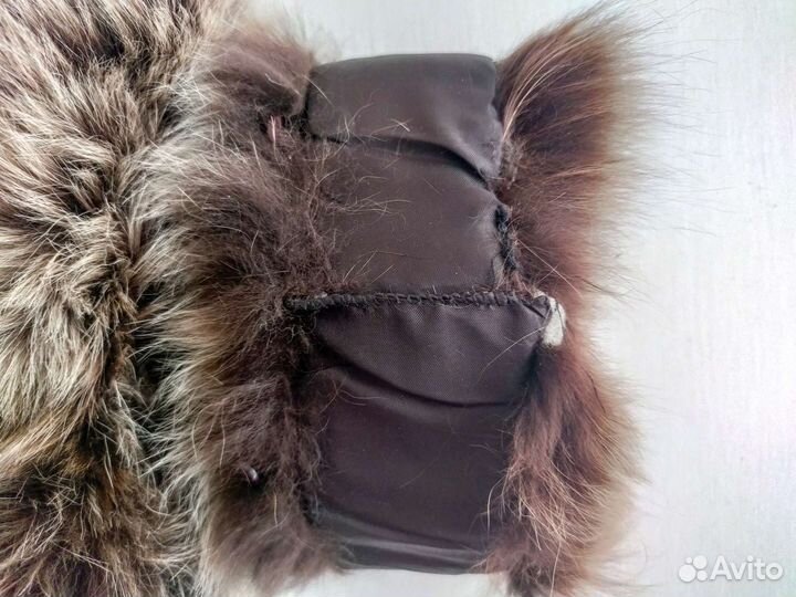 Воротник и манжеты