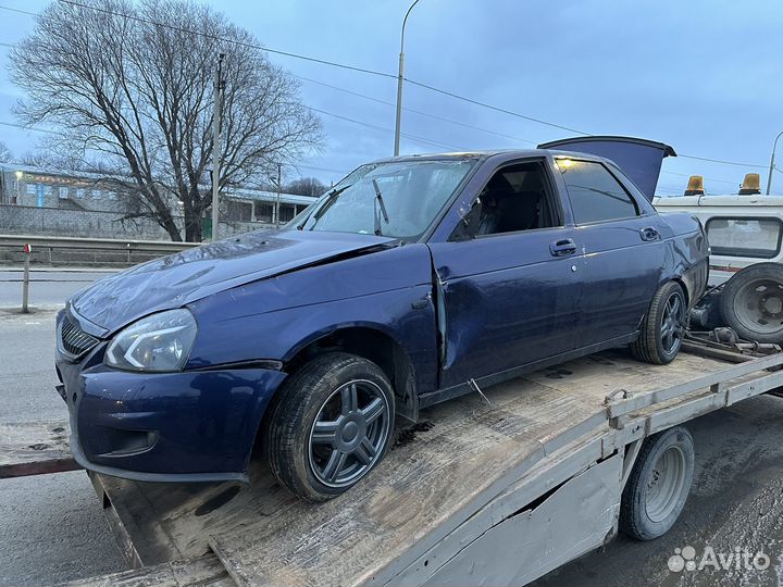 На разборе лада приора и другие ваз