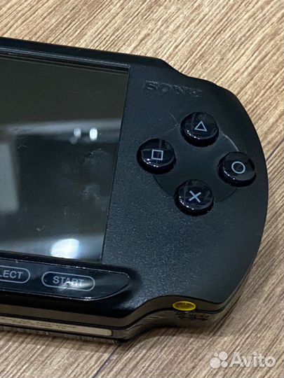 Sony PSP-E1008