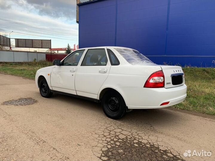 LADA Priora 1.6 МТ, 2017, битый, 125 711 км