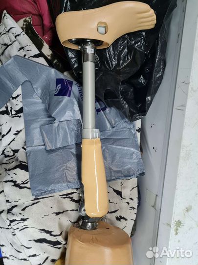 Протез ноги