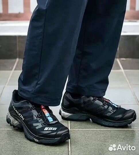 Кроссовки salomon трекинговые