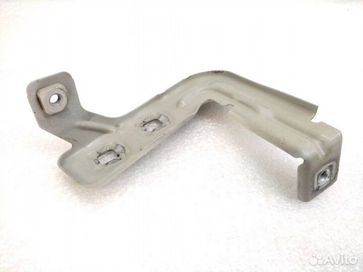 Кронштейн крыла передний правый Bmw 1-Series F20