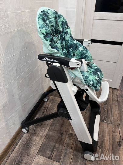 Детский стульчик для кормления peg perego