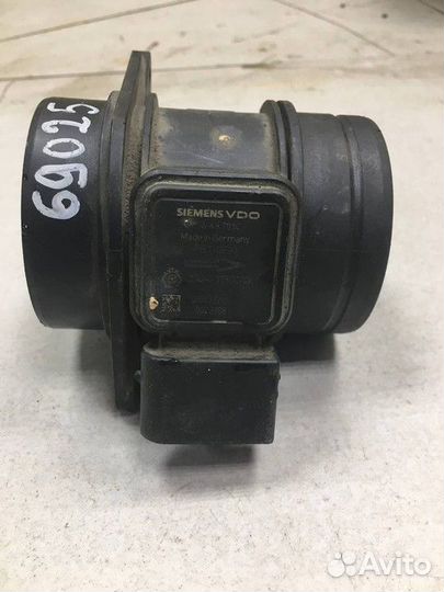 Датчик массового расхода воздуха LADA 2104