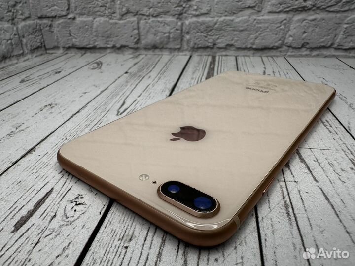 iPhone 8 Plus, 64 ГБ
