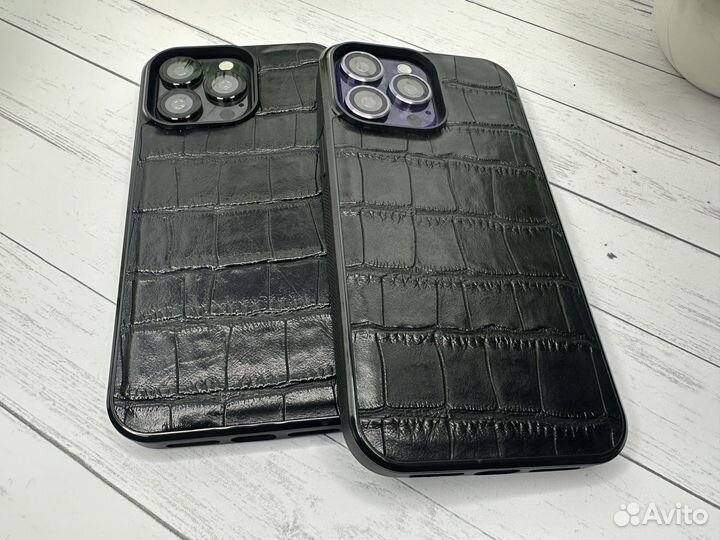 Кожаный чехол на iPhone 14 pro max аллигатор