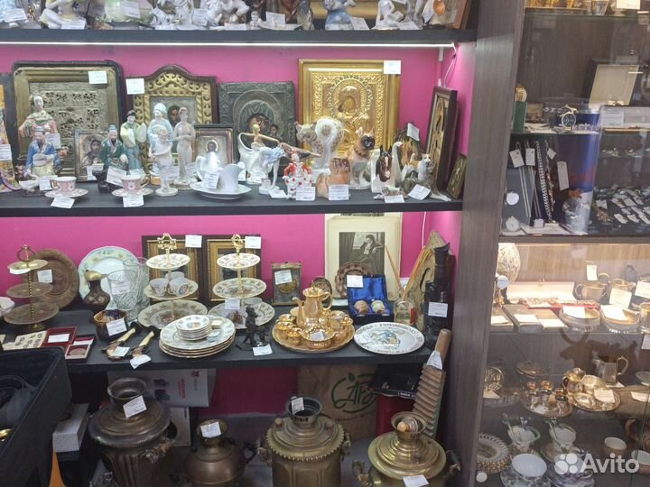 Скупка фарфоровых статуэток. Оценка антиквариата