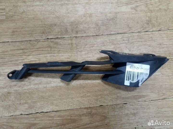 Решетка в бампер левая Lexus Rx 450H