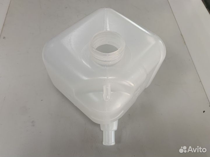 Расширительный бачок усиленный Нива Шевроле