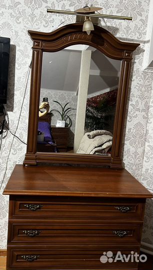 Спальный гарнитур бу