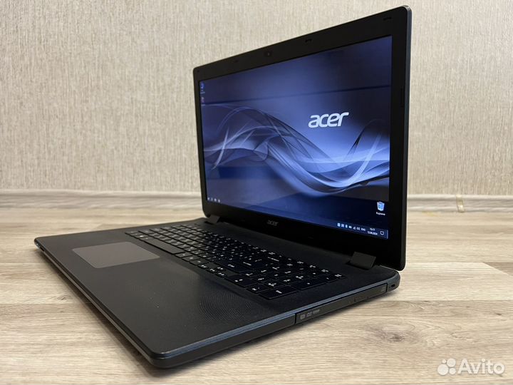 Acer (17.3/4-ядерный/Geforce 820M/8GB/SSD240GB)