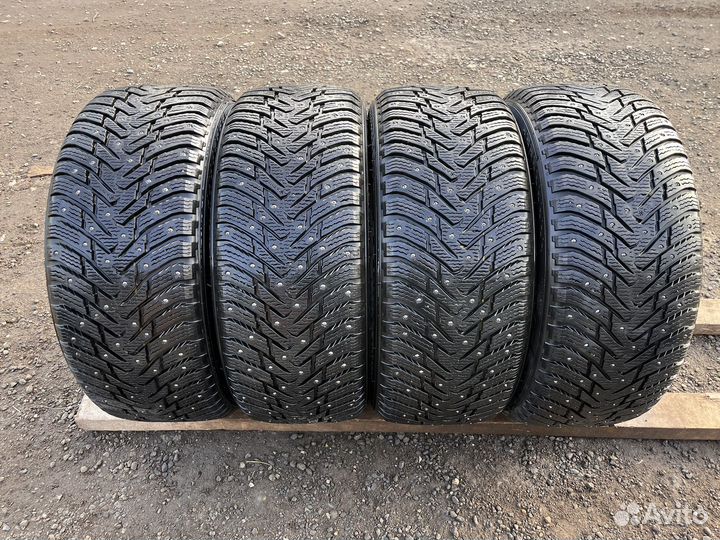 Nokian Tyres Hakkapeliitta 8 245/50 R18