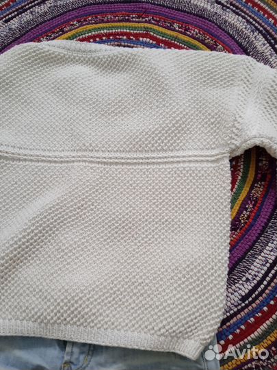 Женский вязаный жакет