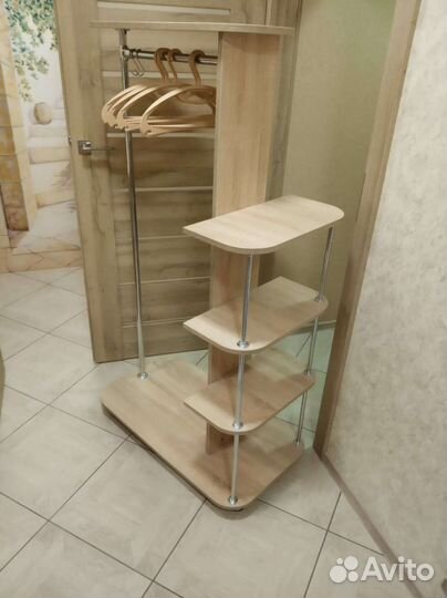 Вешалка -гардеробная,эксклюзивная, новая