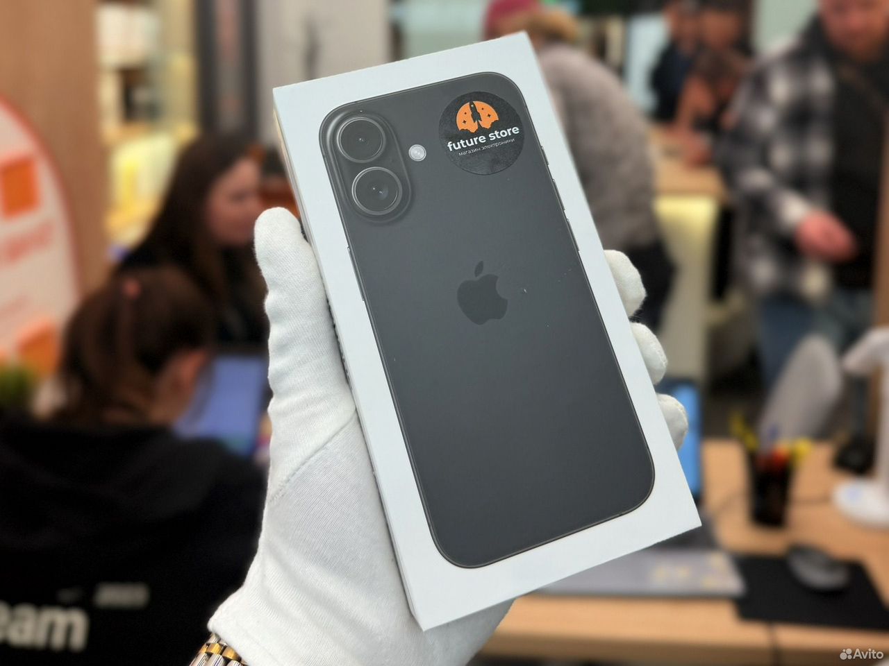 iPhone 16, 256 ГБ, SIM + eSIM