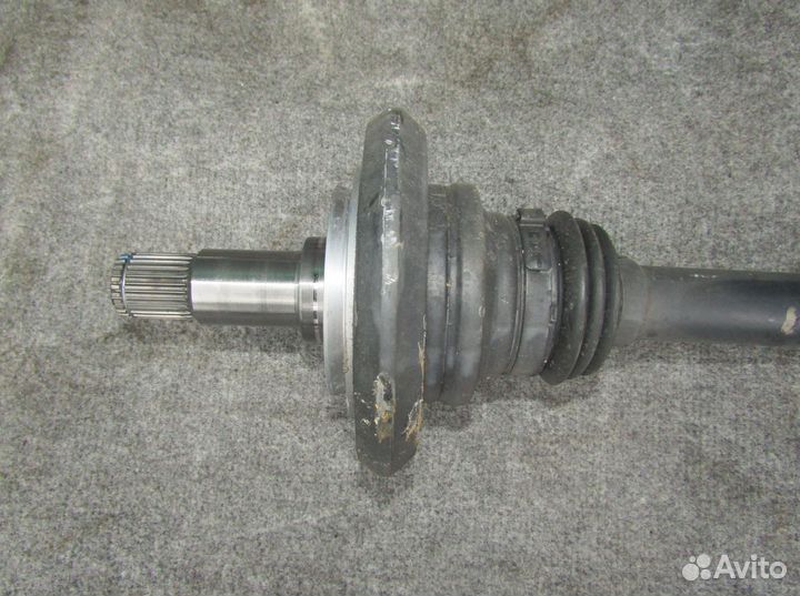 Привод задний левый Мерседес 205 A2053502409